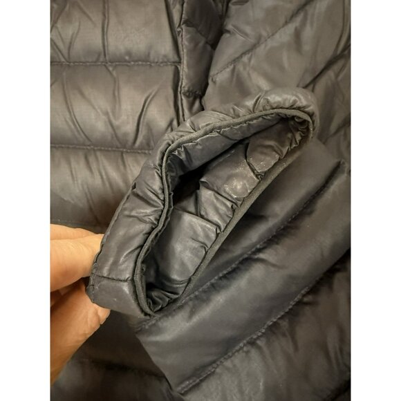 Women's Patagonia Down Sweater Hoody Size S Black Puffer Jacket Packable Hoodie - Picture 9 of 16